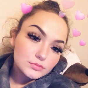 Meet your Posher, Allyson